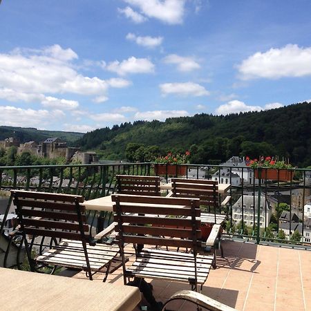 Hotel Restaurant Le Cosy Bouillon Exterior foto