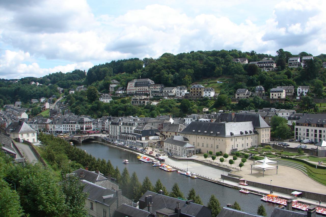 Hotel Restaurant Le Cosy Bouillon Exterior foto