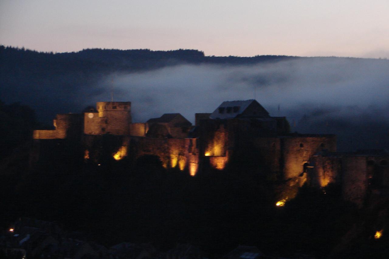 Hotel Restaurant Le Cosy Bouillon Exterior foto