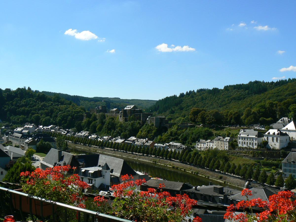 Hotel Restaurant Le Cosy Bouillon Exterior foto