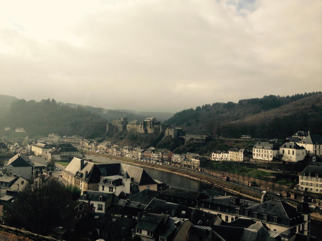 Hotel Restaurant Le Cosy Bouillon Exterior foto