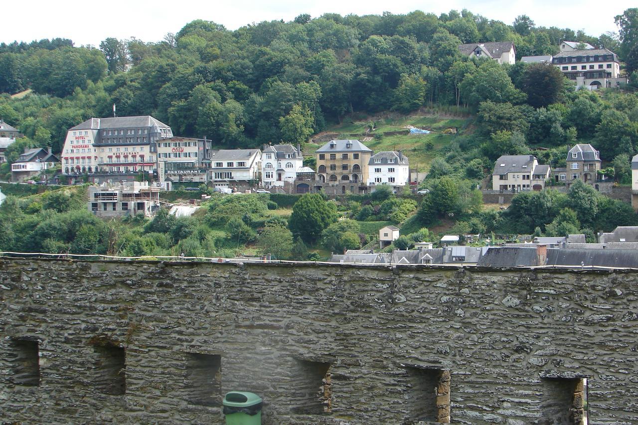 Hotel Restaurant Le Cosy Bouillon Exterior foto